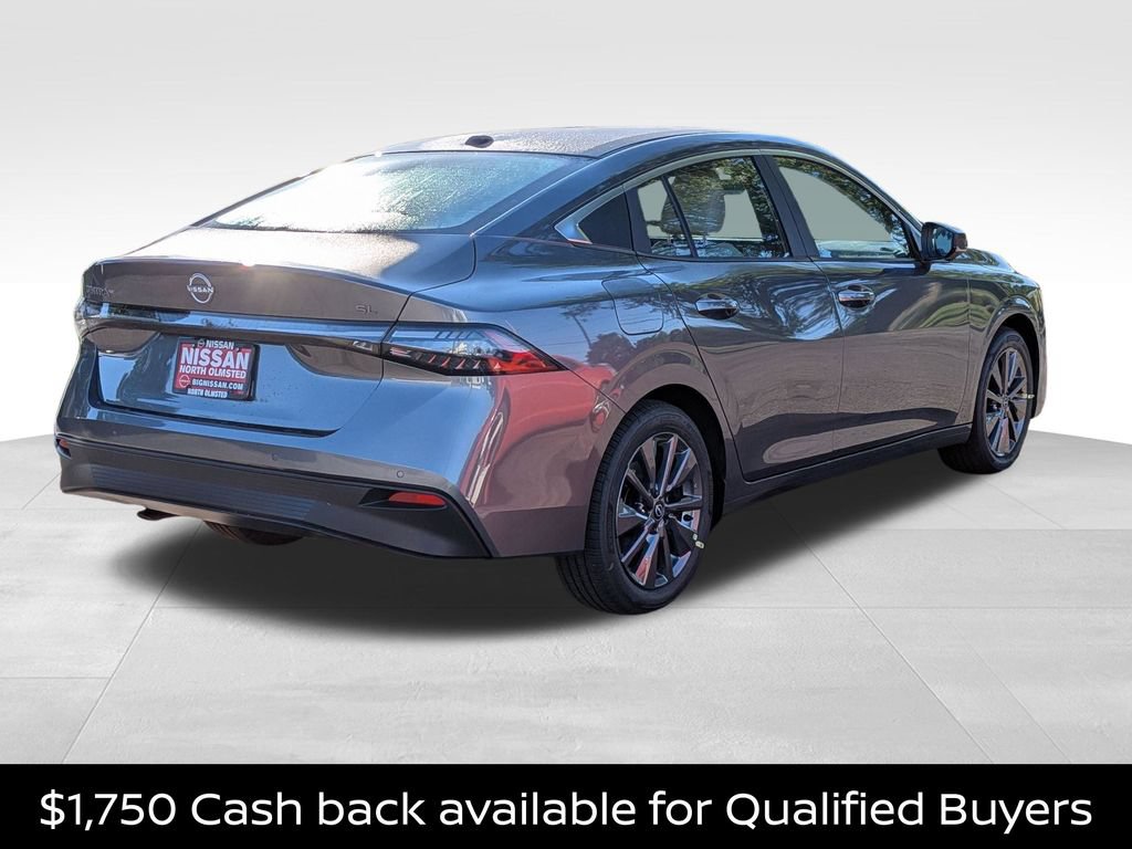 New 2026 Nissan Sentra SL w/ Floor Mat Package FWD image 3