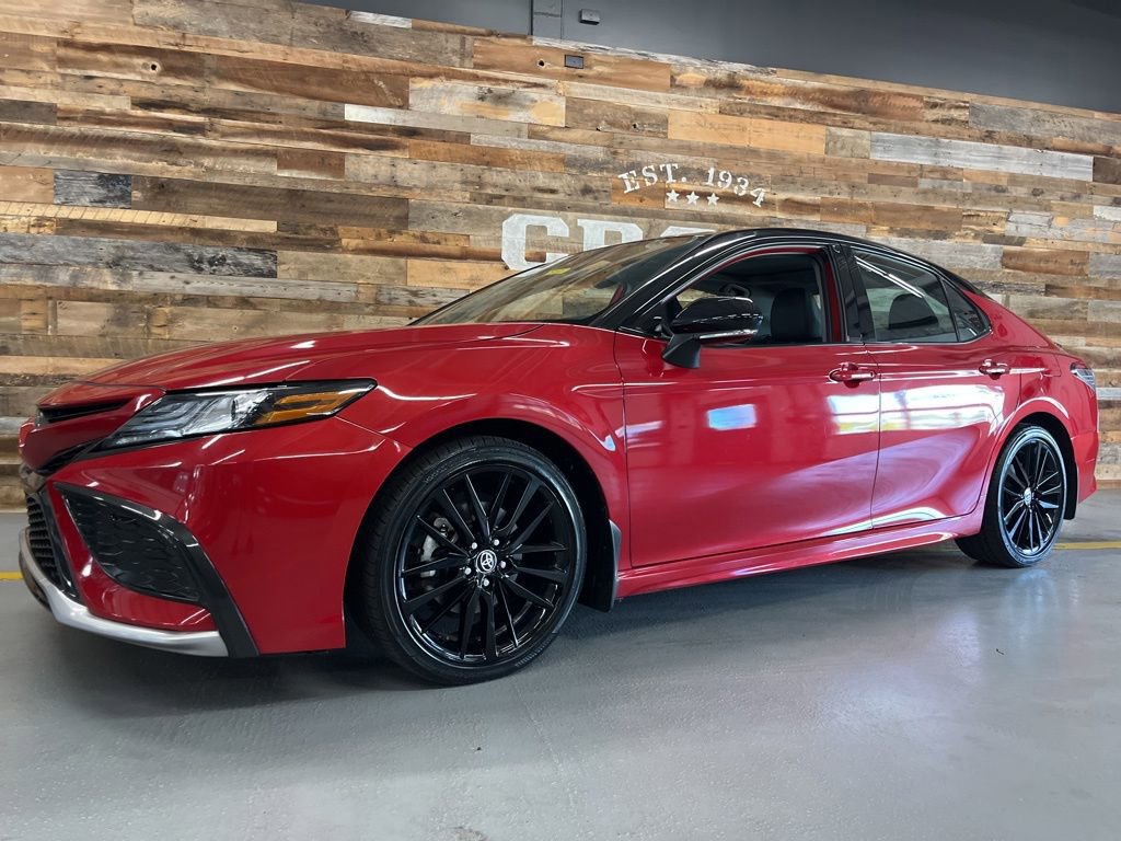 Used 2023 Toyota Camry XSE w/ Cold Weather Package FWD image 11