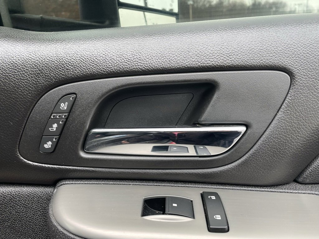 Certified 2013 Chevrolet Silverado 2500 LTZ w/ LTZ Plus Package image 16