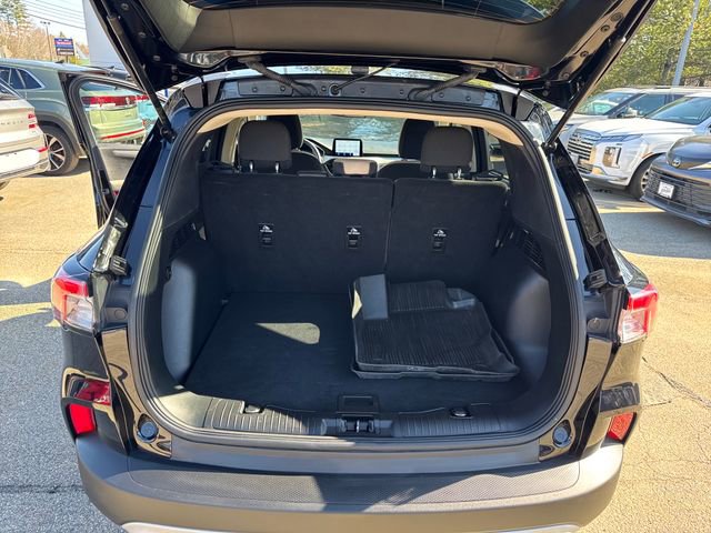 Used 2020 Ford Escape SE image 14