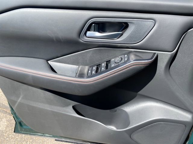 New 2026 Nissan Rogue SV image 13