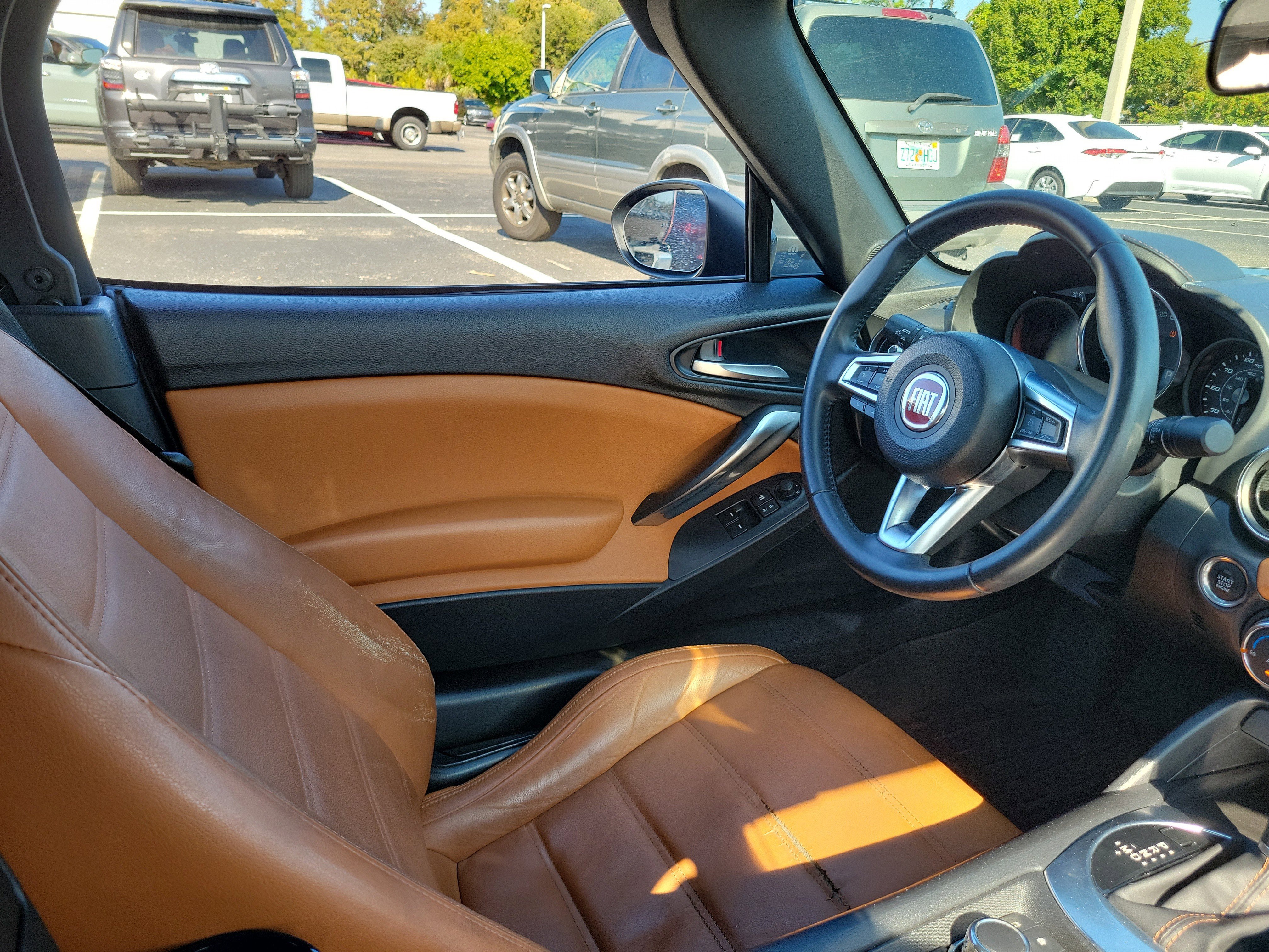 Used 2017 FIAT 124 Spider Lusso image 14