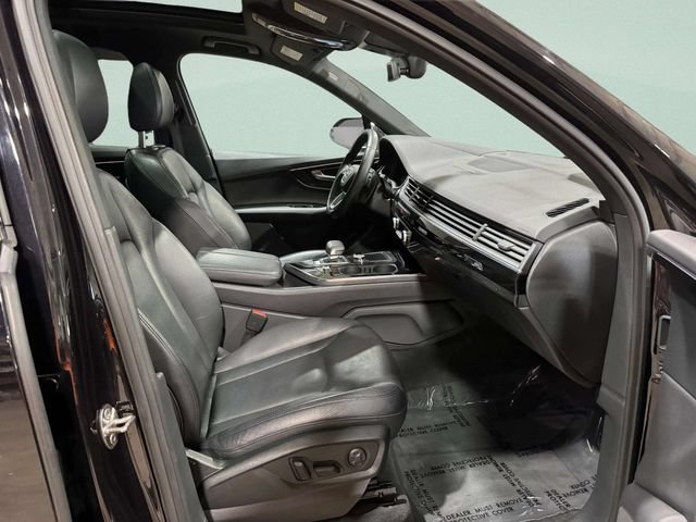 Used 2019 Audi Q7 3.0T Prestige w/ Prestige Package AWD/4WD image 29