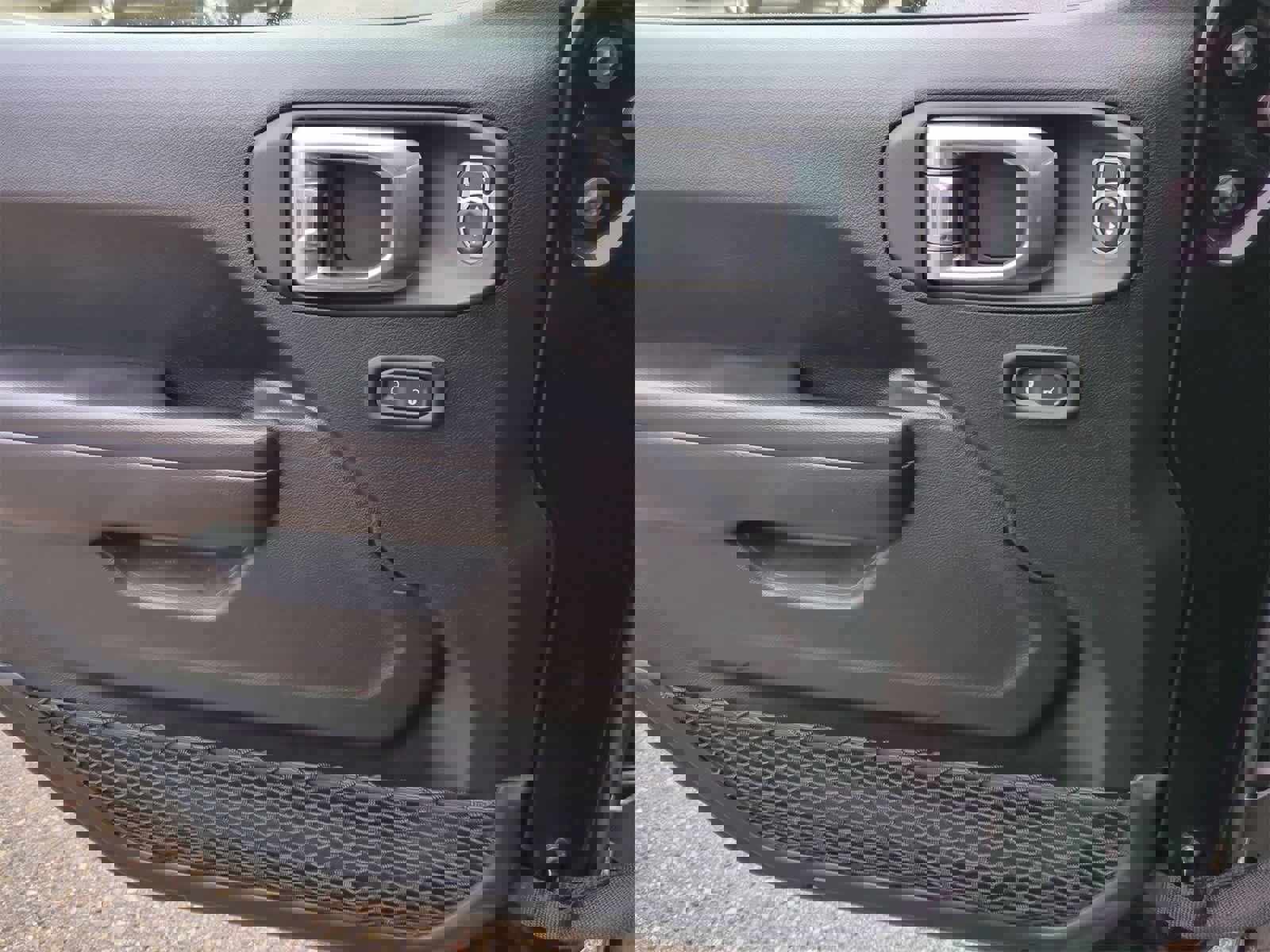 Certified 2021 Jeep Wrangler Unlimited Sport image 29