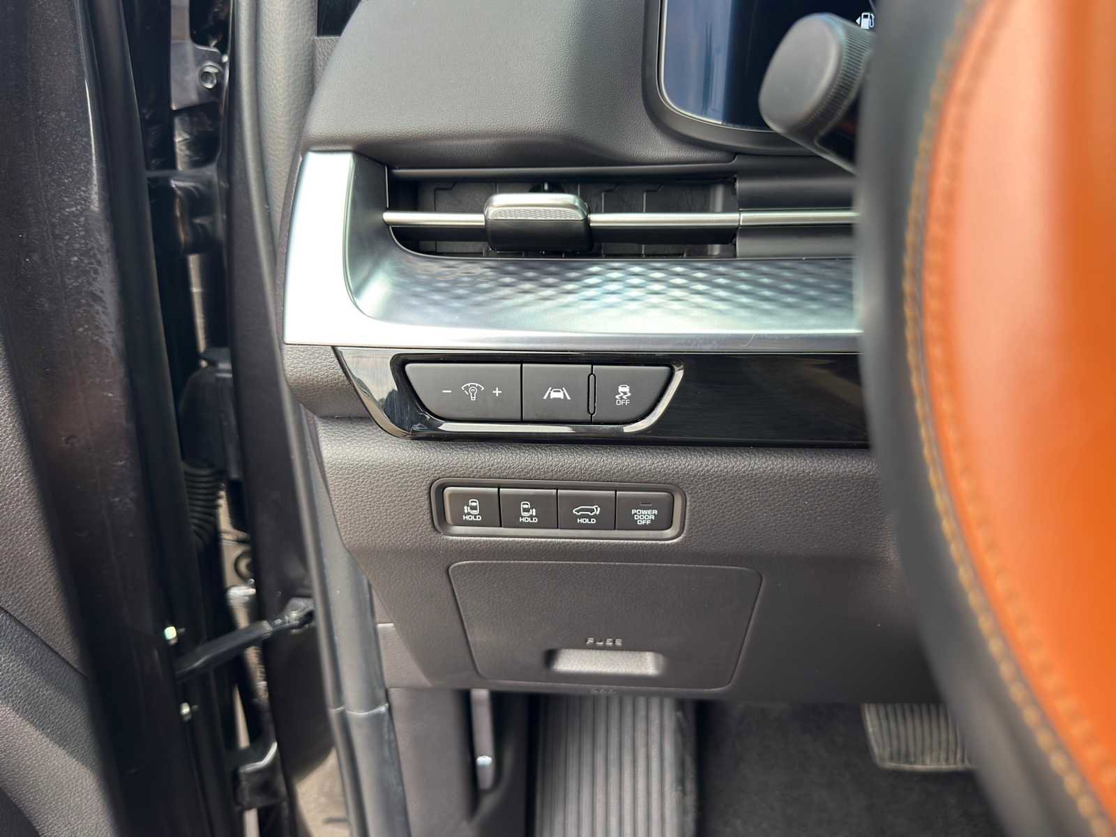 Used 2024 Kia Carnival SX Prestige FWD image 18