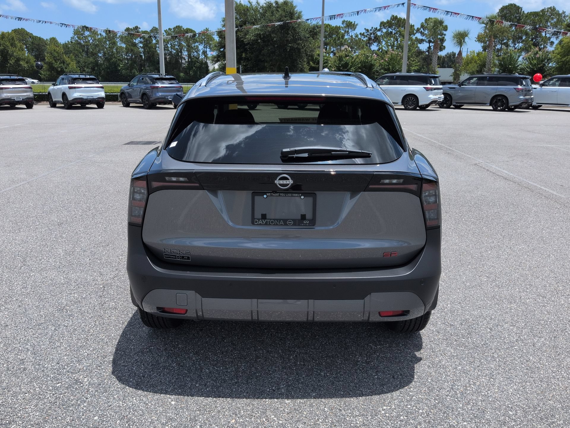 New 2026 Nissan Kicks SR FWD image 6