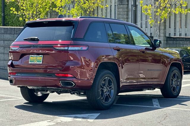 New 2025 Jeep Grand Cherokee Limited 4xe image 4