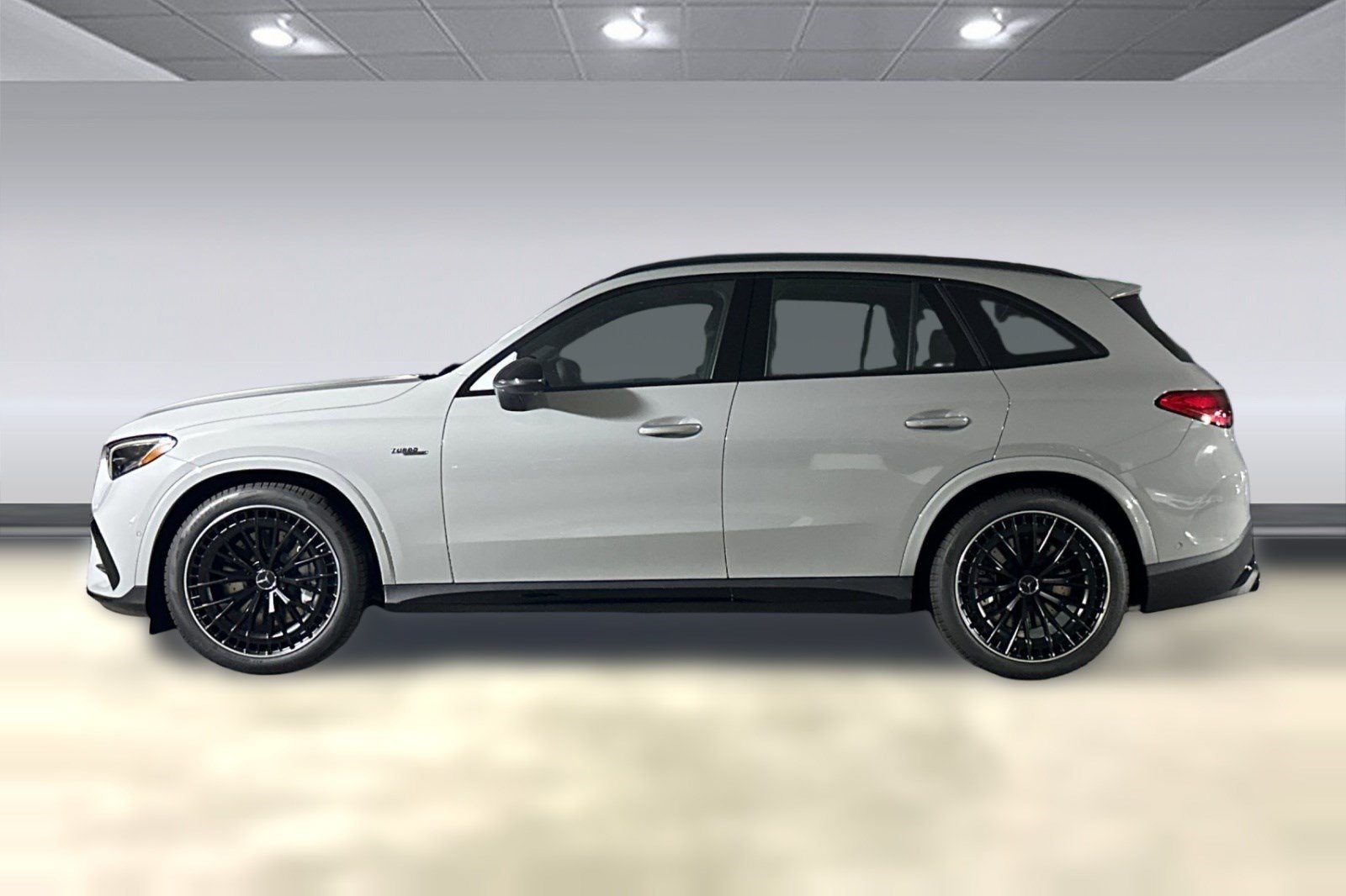 Used 2026 Mercedes-Benz GLC 43 AMG 4MATIC image 2