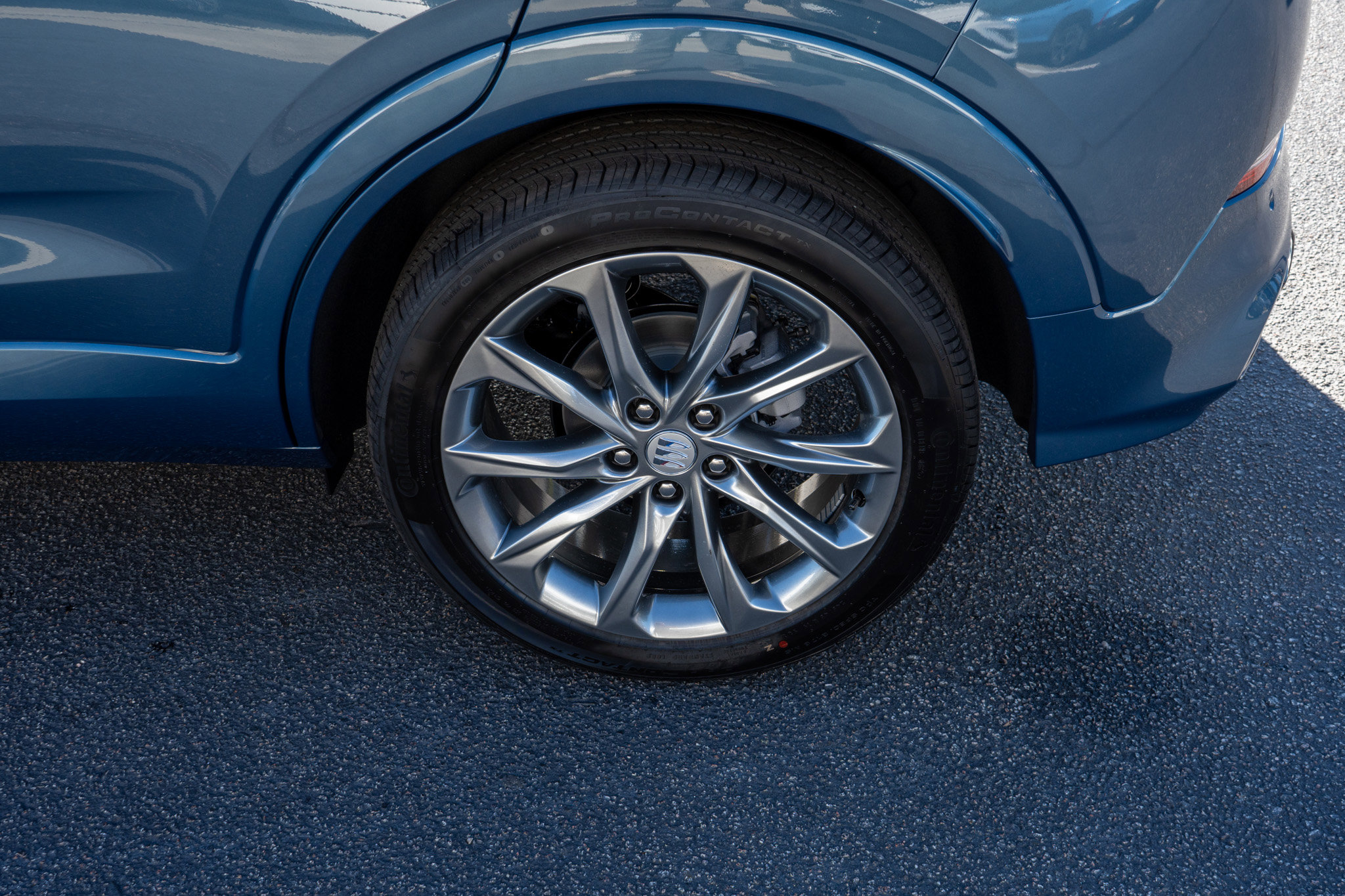 New 2026 Buick Encore GX Avenir w/ Avenir Technology Package image 9