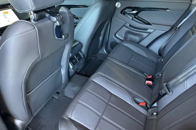 New 2026 Land Rover Range Rover Evoque Hoxton AWD/4WD image 11