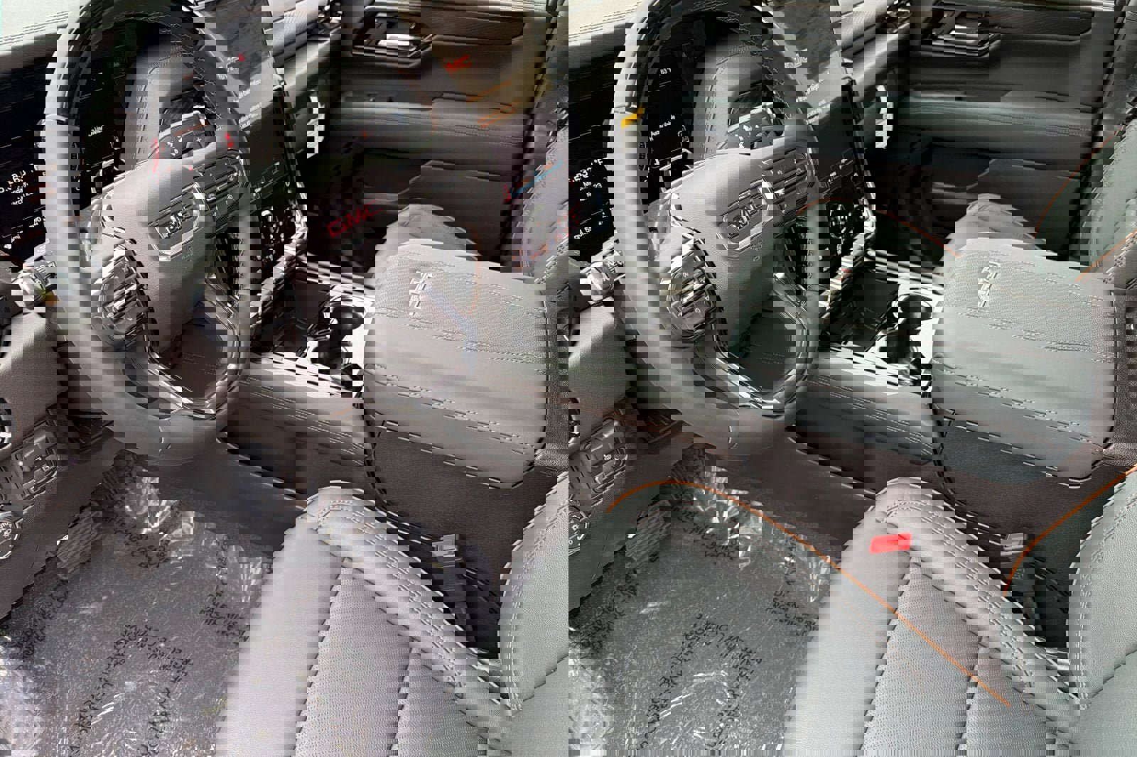 New 2026 GMC Yukon AT4 image 8