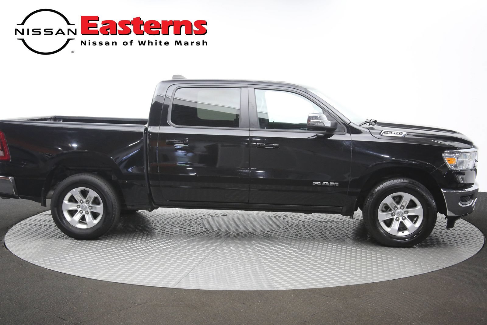 Used 2024 RAM 1500 Laramie RWD image 45