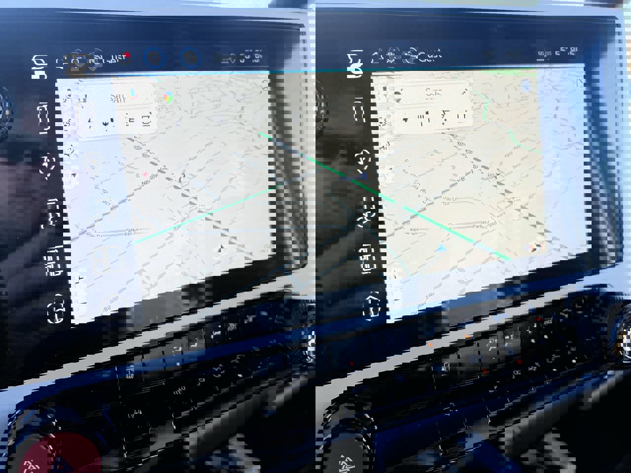 New 2025 Chevrolet Brightdrop 400 w/ Power Door Package image 6