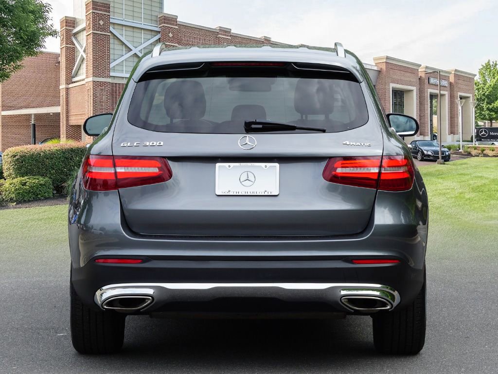 Used 2017 Mercedes-Benz GLC 300 4MATIC image 5
