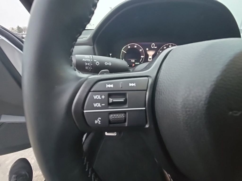 Certified 2025 Honda Accord Sport image 17