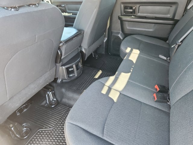 Used 2020 RAM 5500 Tradesman w/ Chrome Appearance Group image 13