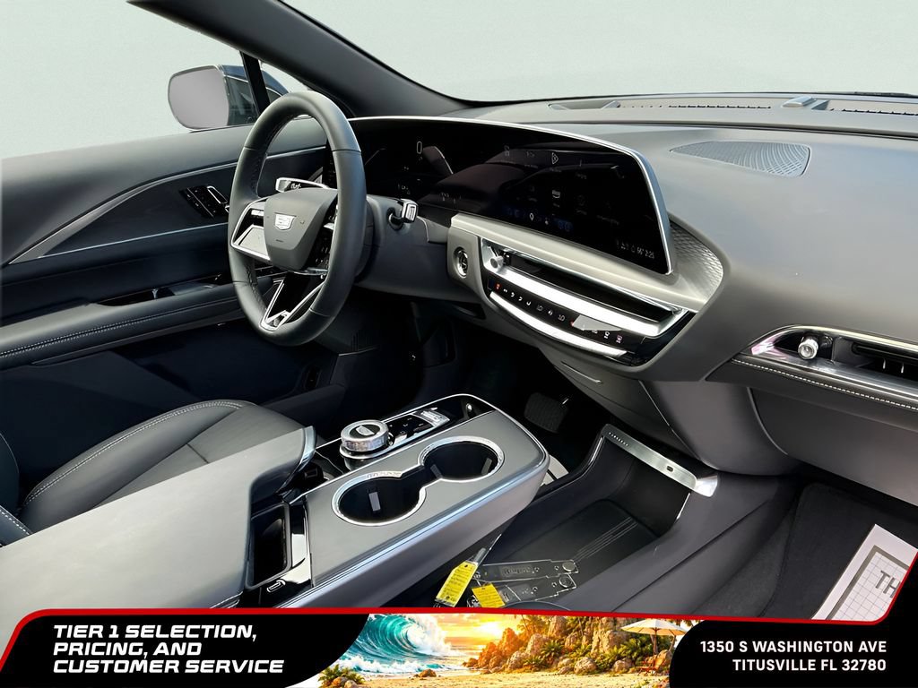 Used 2025 Cadillac Lyriq Luxury RWD image 17