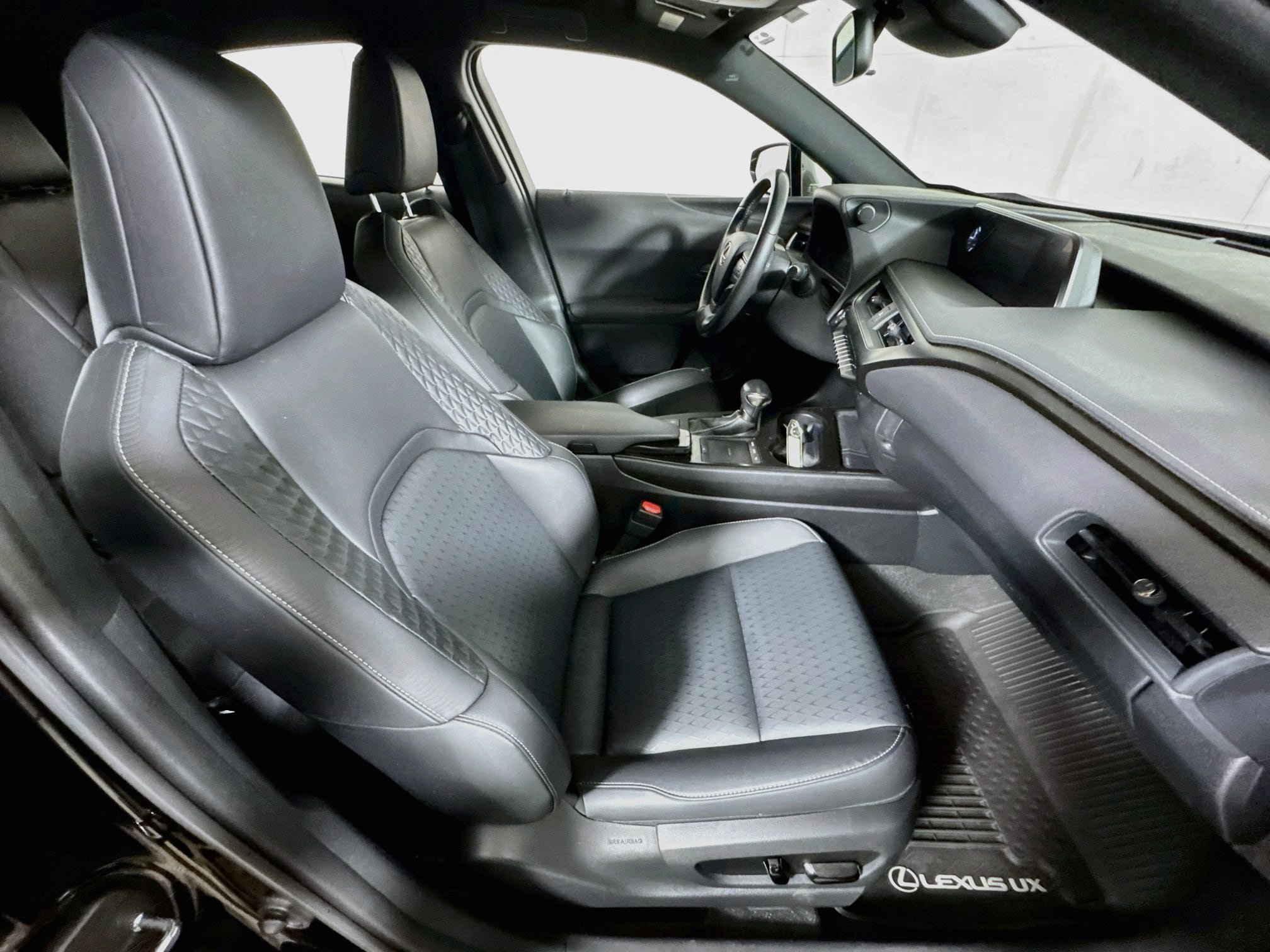 Used 2021 Lexus UX 200 w/ Accessory Package (Z2) FWD image 25