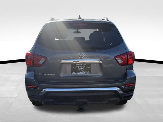 Used 2020 Nissan Pathfinder S image 5