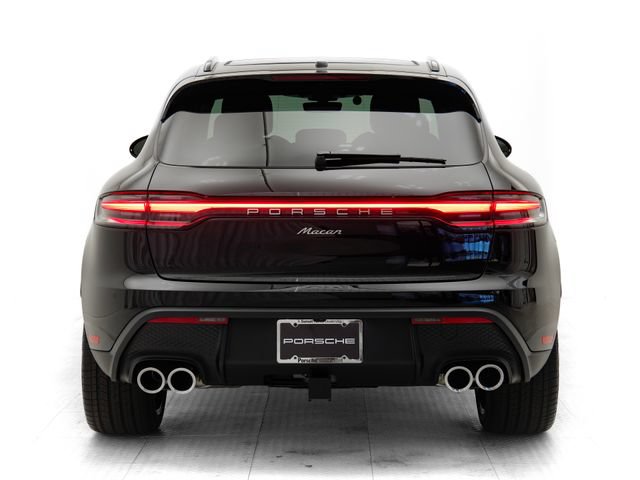 Certified 2026 Porsche Macan AWD/4WD image 35