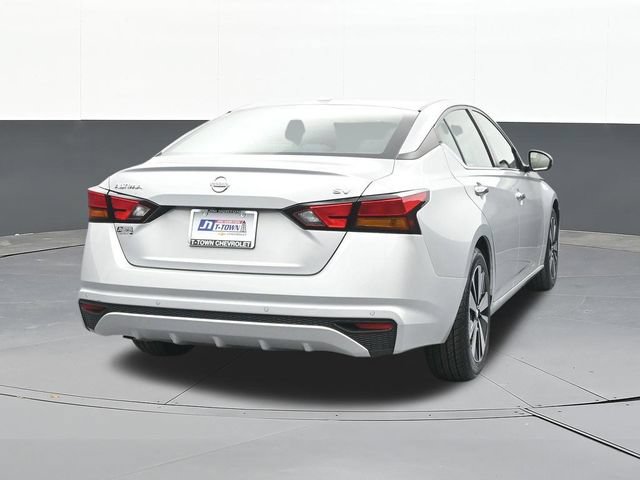 Used 2022 Nissan Altima 2.5 SV FWD image 12