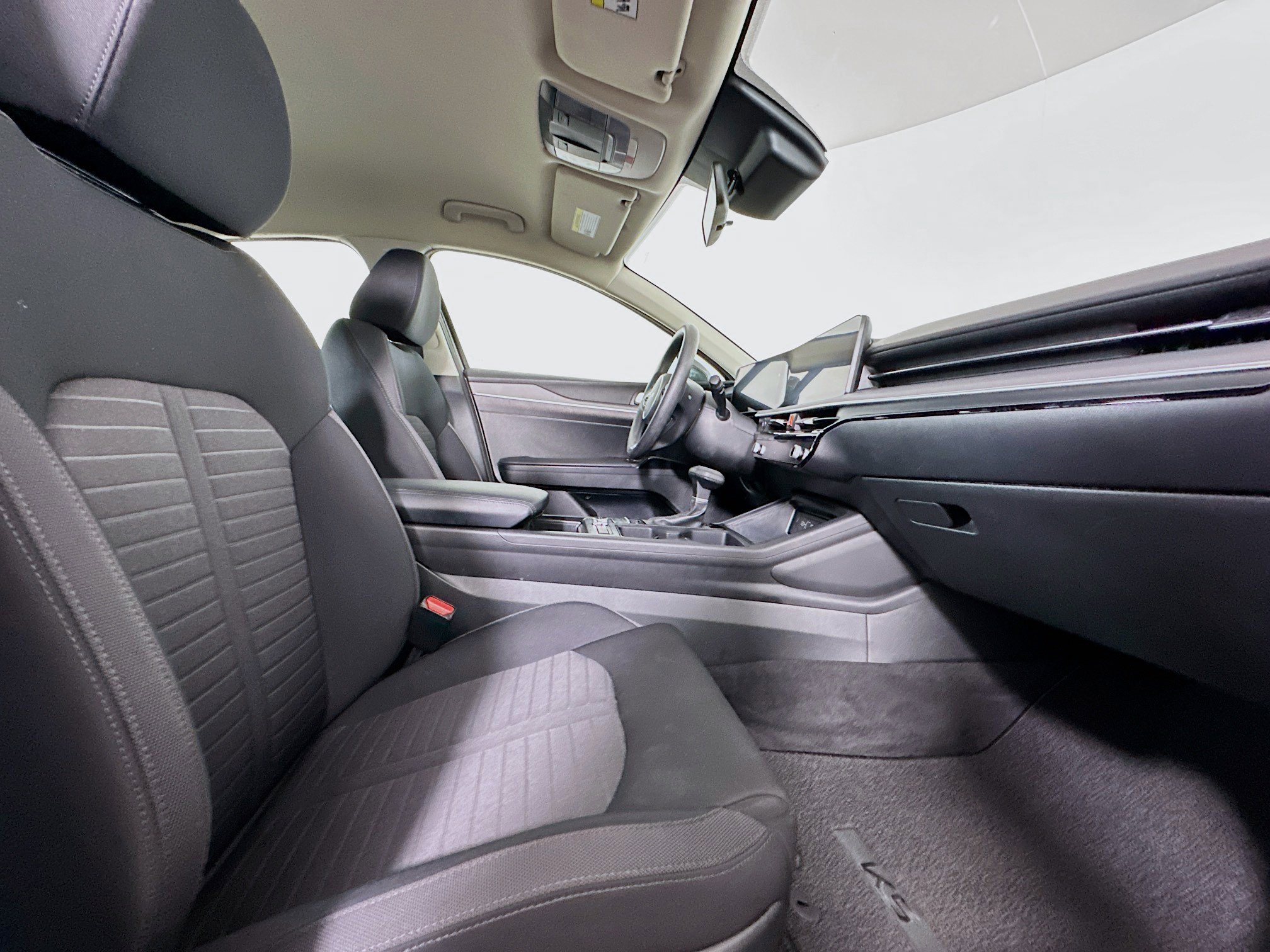 Used 2025 Kia K5 LXS image 30