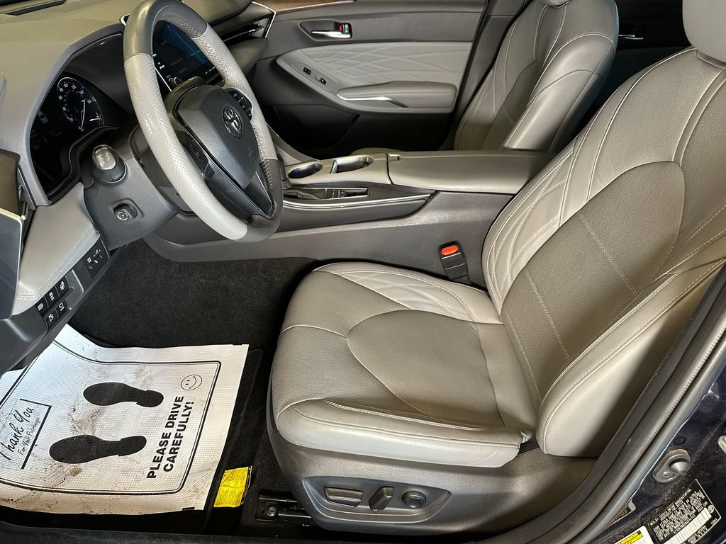 Used 2022 Toyota Avalon Limited w/ Advanced Safety Package FWD image 20