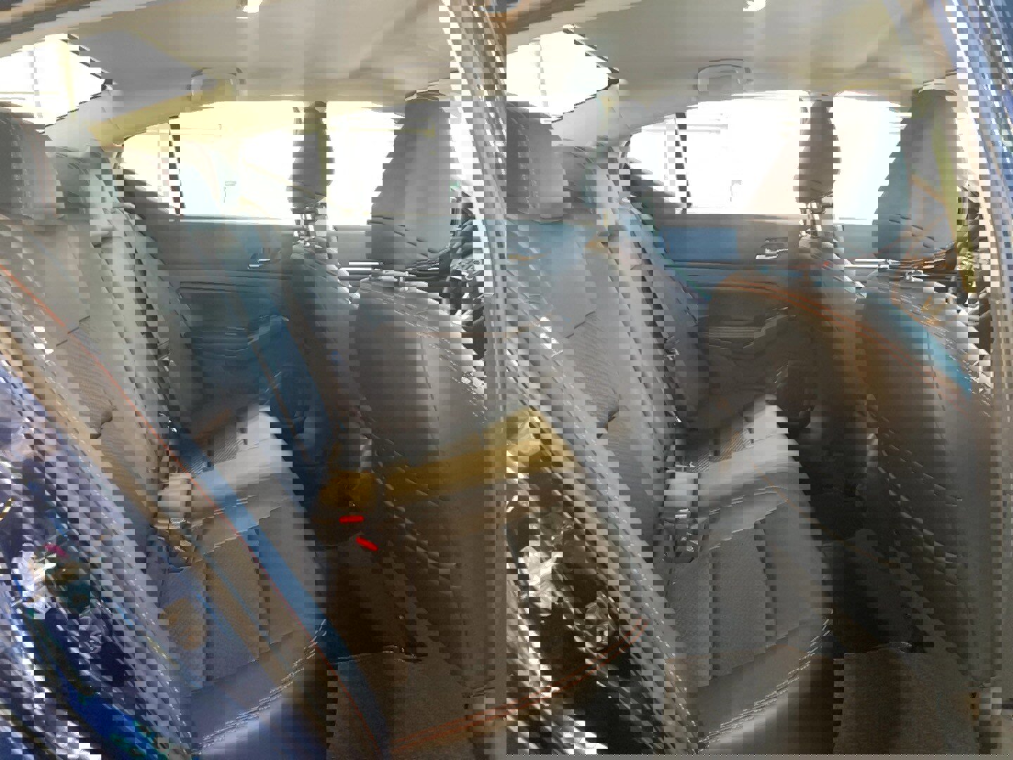 Used 2024 Nissan Altima 2.5 SR image 15