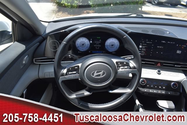 Used 2024 Hyundai Elantra Limited FWD image 28