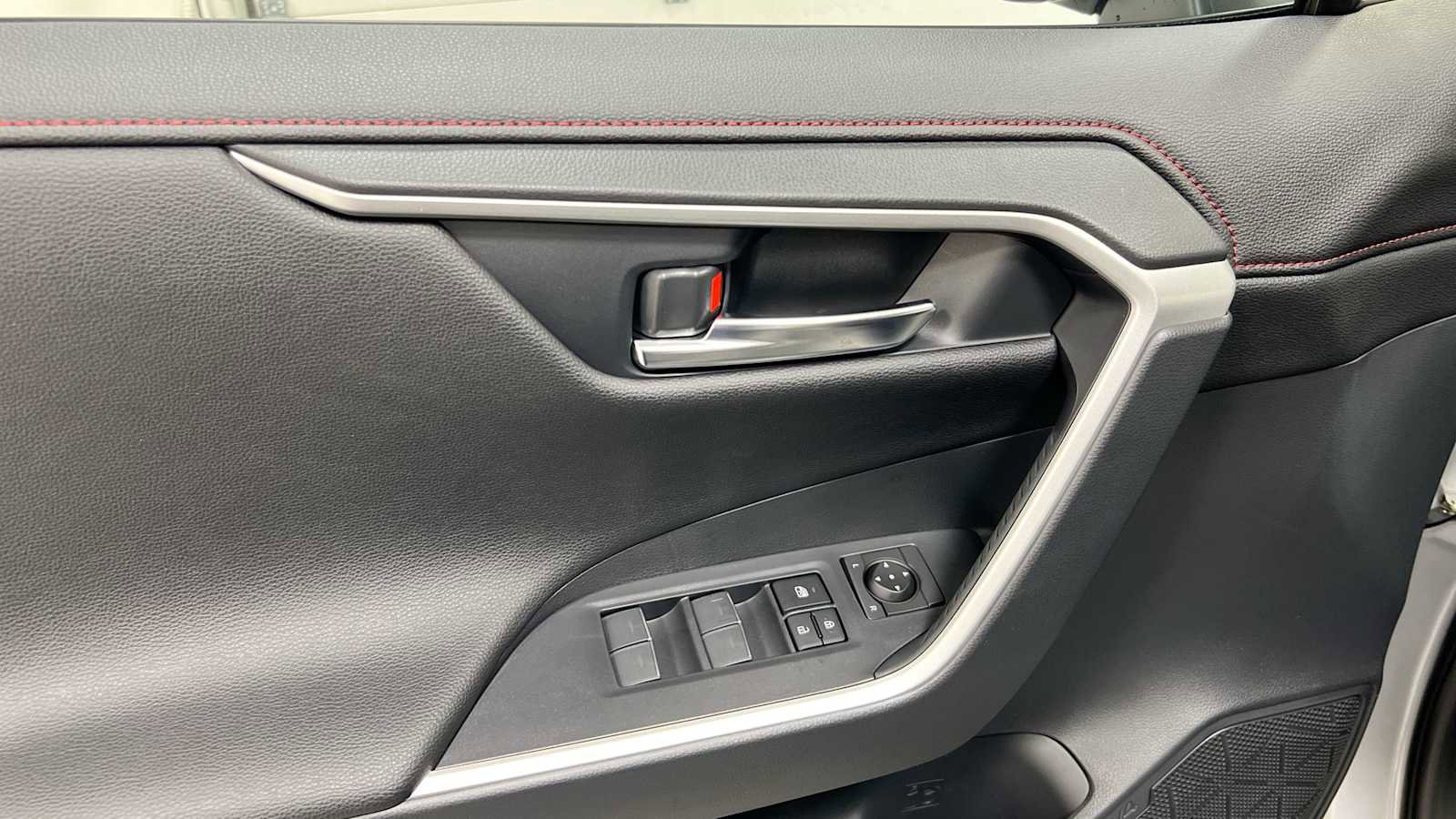 New 2024 Toyota RAV4 XSE w/ Weather Package image 15