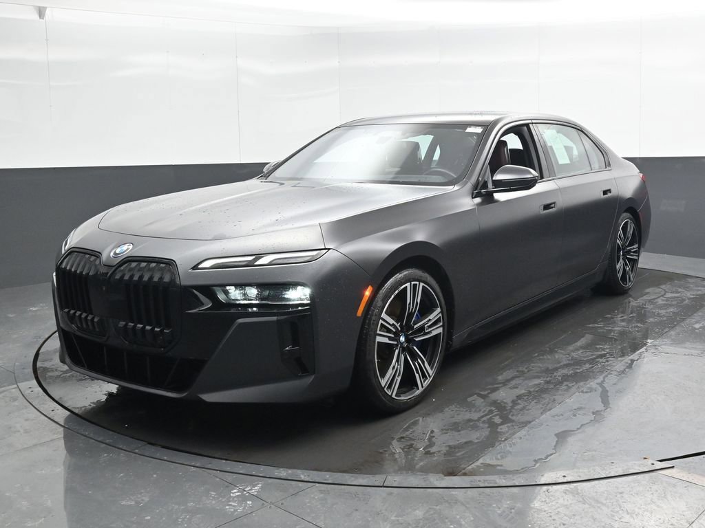 Used 2023 BMW i7 xDrive60 image 8