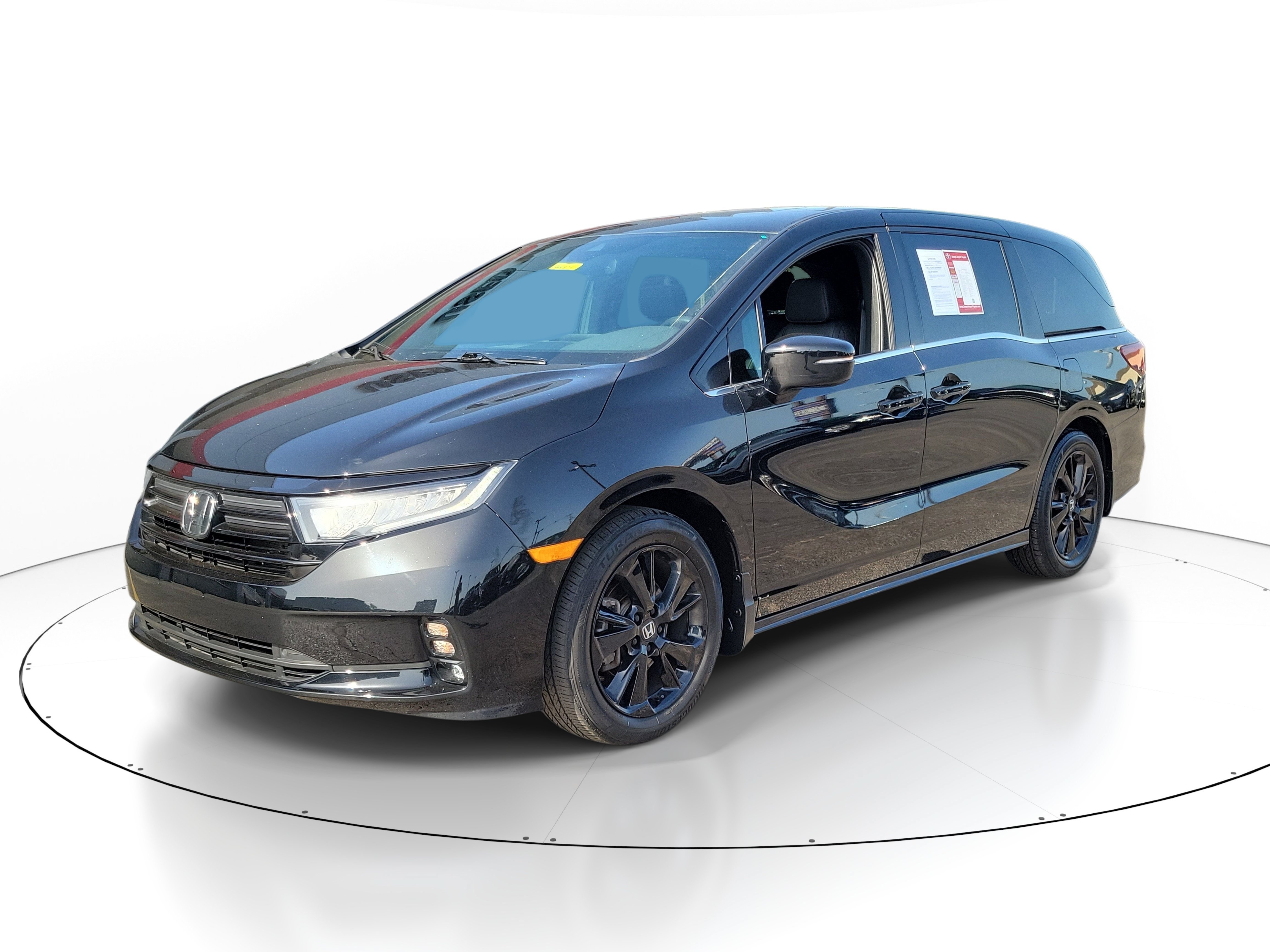 Used 2024 Honda Odyssey Sport image 2