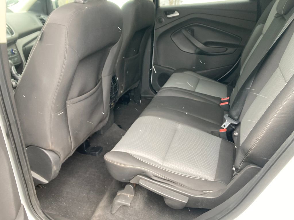 Used 2017 Ford Escape SE w/ Equipment Group 201A image 29