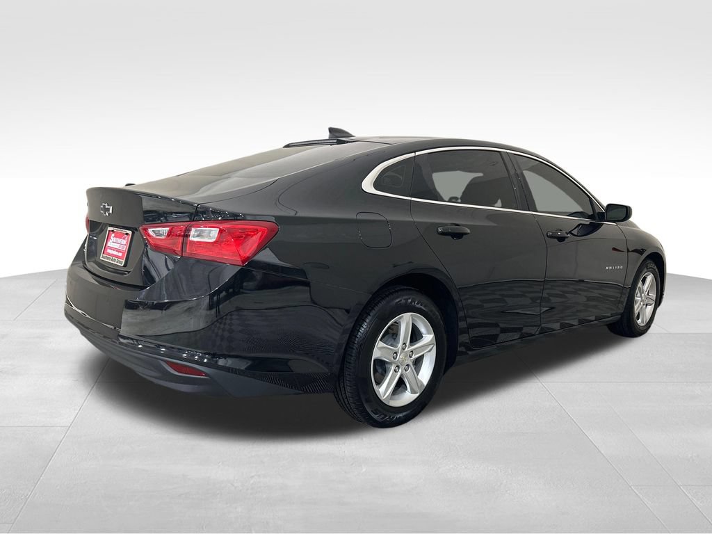 Used 2022 Chevrolet Malibu LS FWD image 5