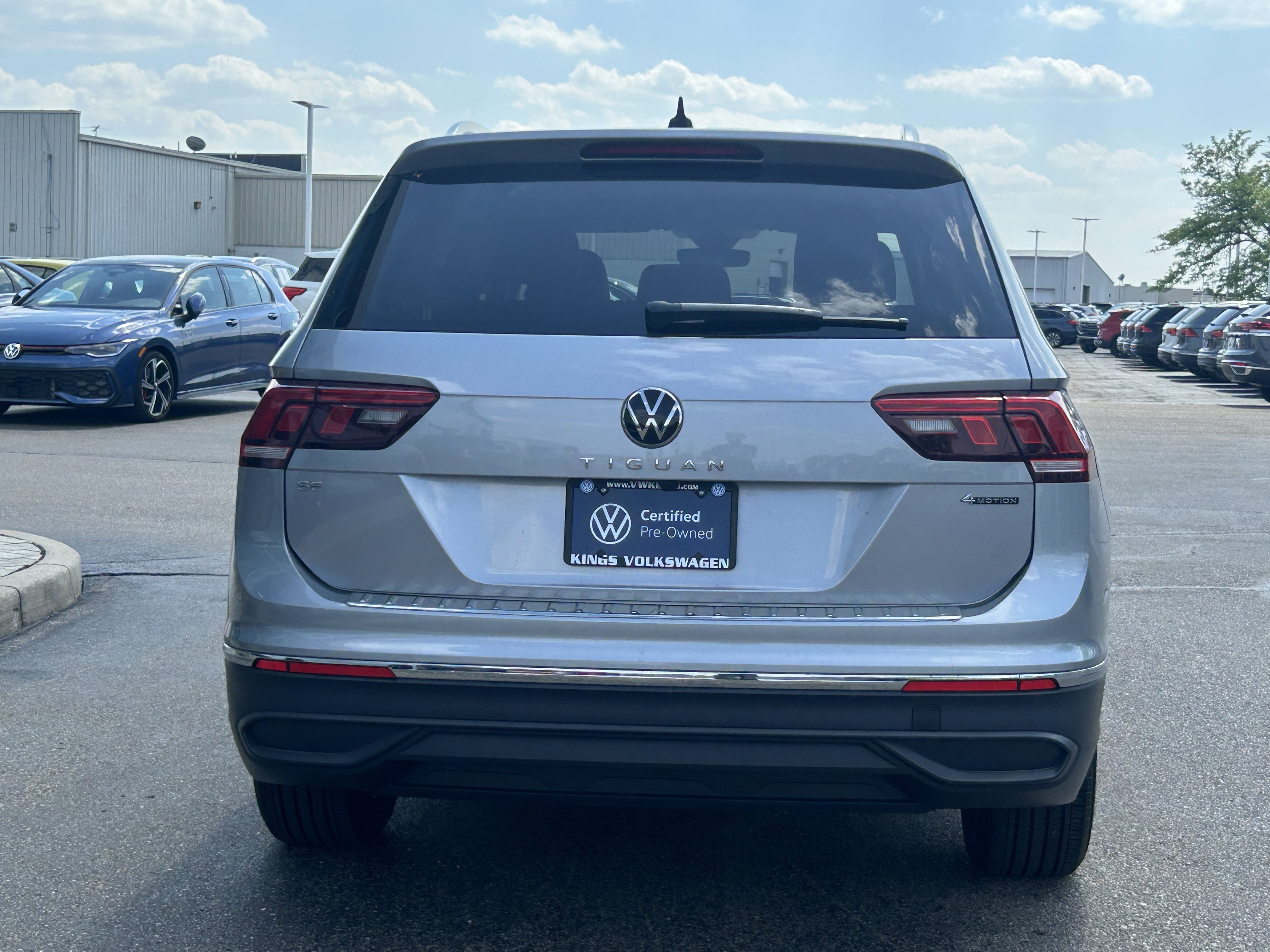 Certified 2024 Volkswagen Tiguan SE AWD/4WD image 6