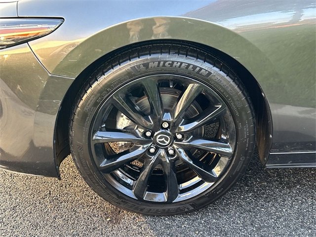 Used 2019 MAZDA MAZDA3 AWD Hatchback w/ Premium Pkg image 10