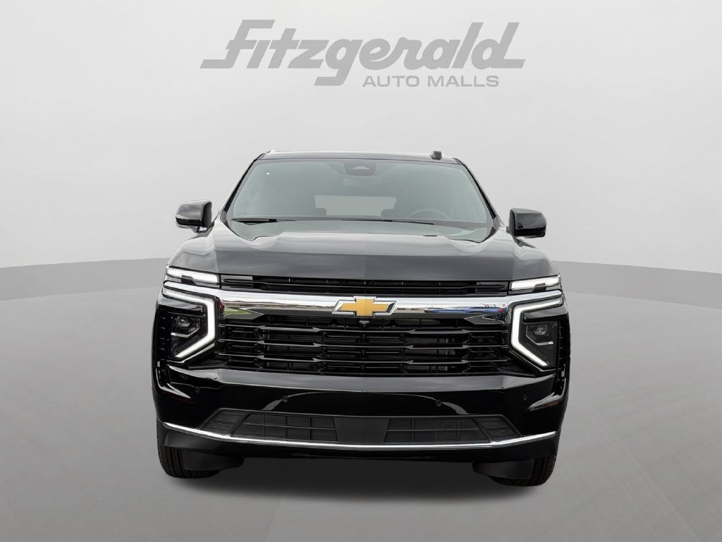 New 2026 Chevrolet Suburban Premier AWD/4WD image 2