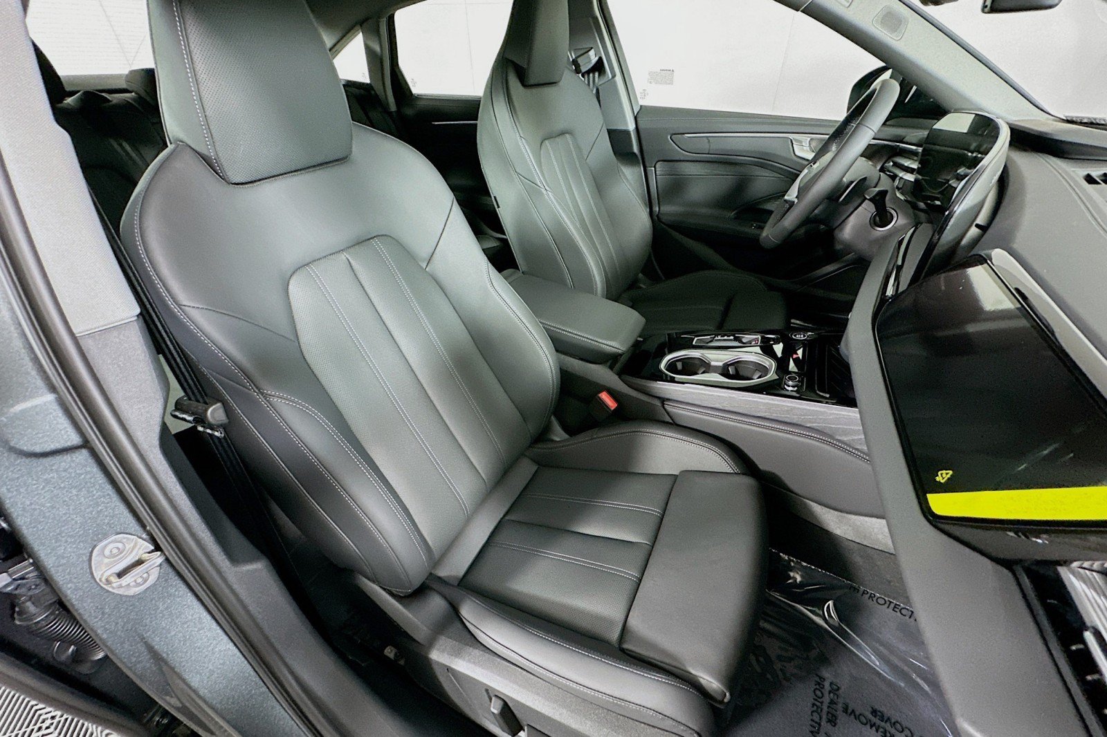 New 2026 Audi A6 Premium Plus AWD/4WD image 8