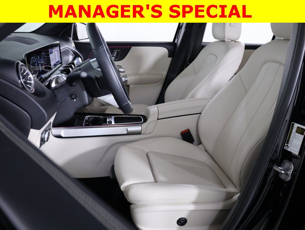 Certified 2025 Mercedes-Benz GLB 250 4MATIC image 33