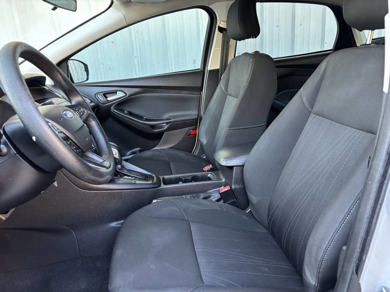 Used 2018 Ford Focus SE image 12