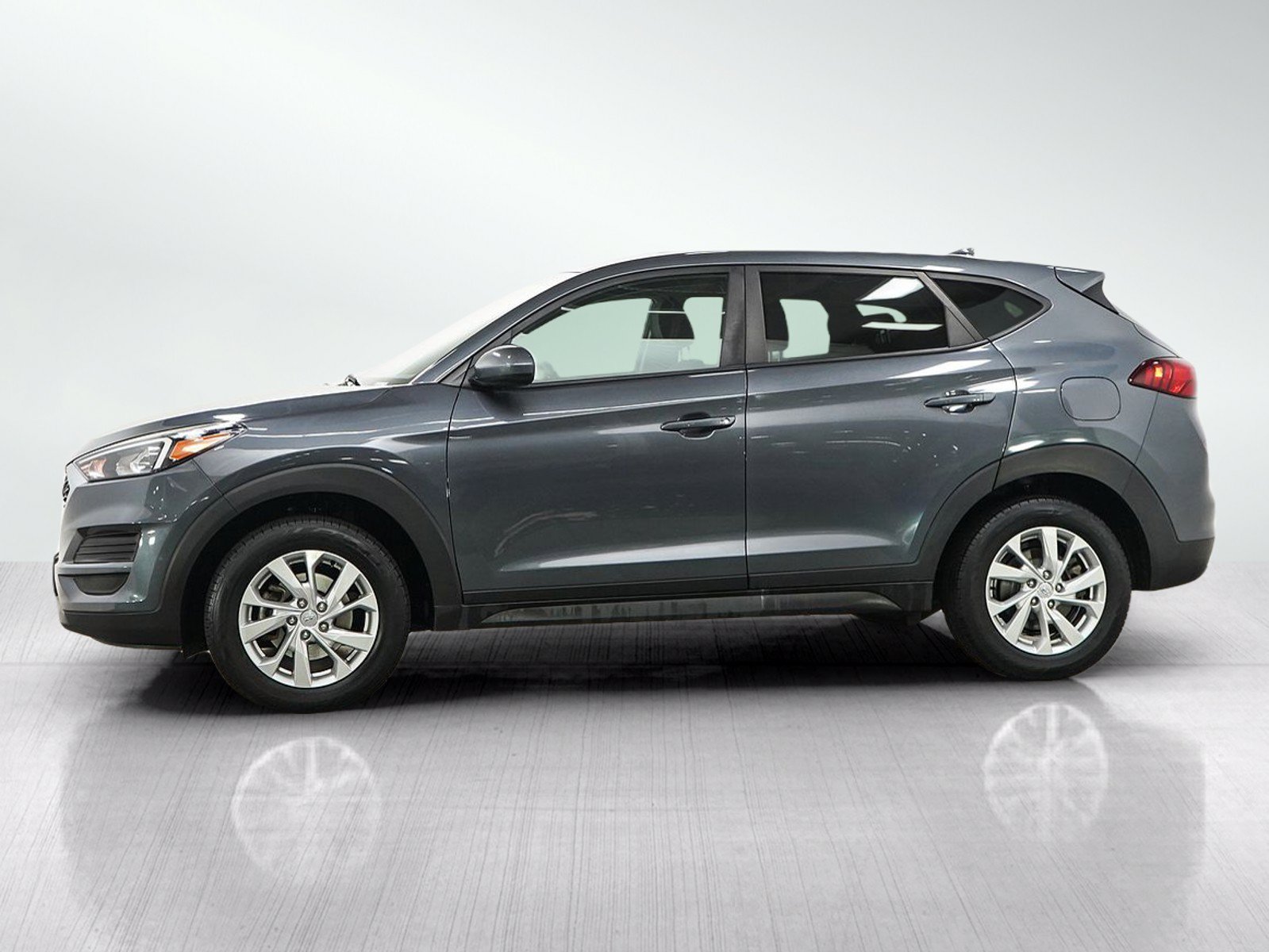 Used 2019 Hyundai Tucson SE AWD/4WD image 2