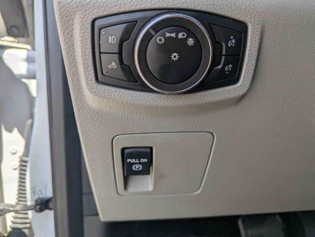 Used 2016 Ford F150 XLT AWD/4WD image 16