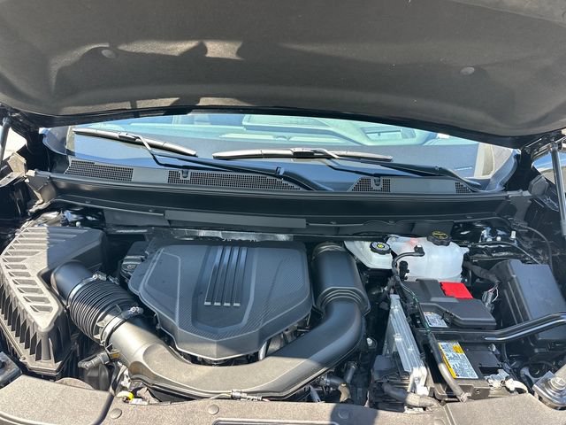 Used 2026 GMC Acadia Denali Ultimate w/ LPO, Floor Liner Package AWD/4WD image 32