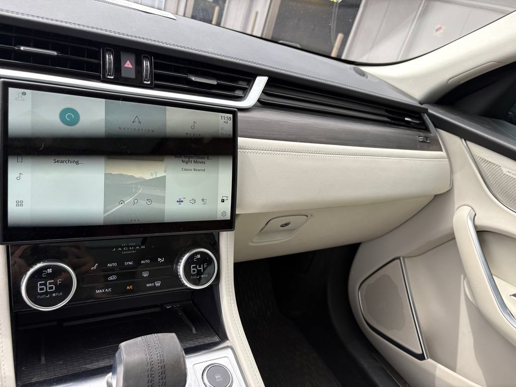 Used 2021 Jaguar F-PACE S AWD/4WD image 23