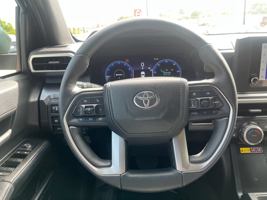 Used 2025 Toyota 4Runner TRD Off-Road AWD/4WD image 25