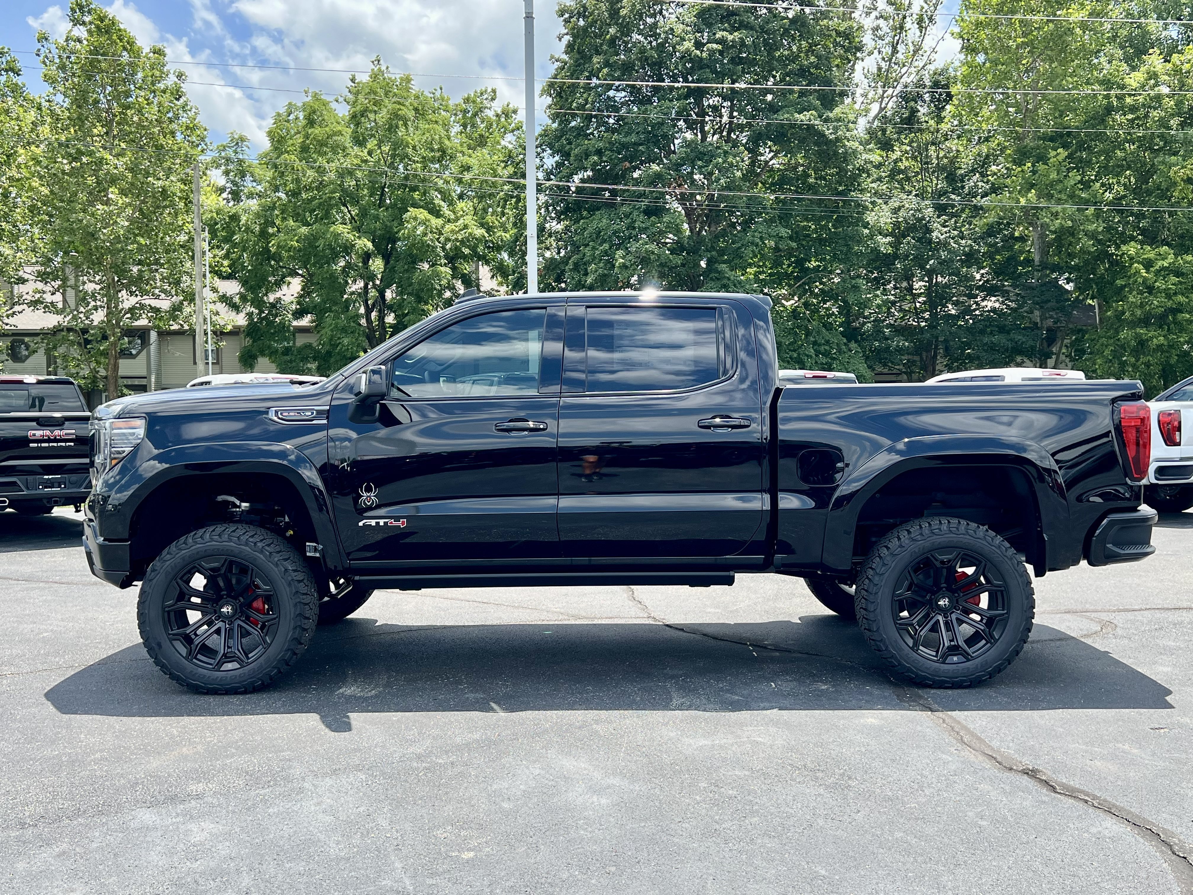New 2026 GMC Sierra 1500 AT4 w/ AT4 Premium Package AWD/4WD image 6