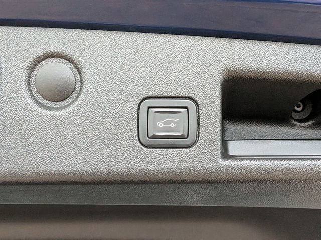 Used 2022 Chevrolet Equinox LT AWD/4WD image 19