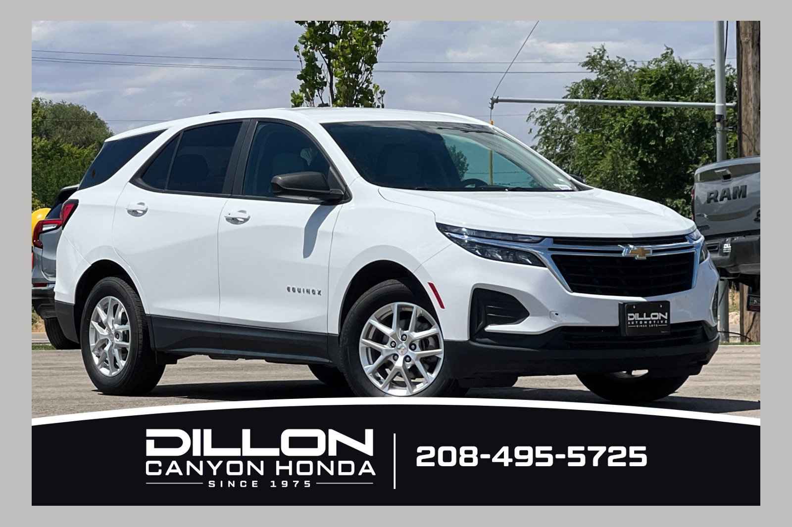 Used 2022 Chevrolet Equinox LS w/ LS Convenience Package AWD/4WD image 1