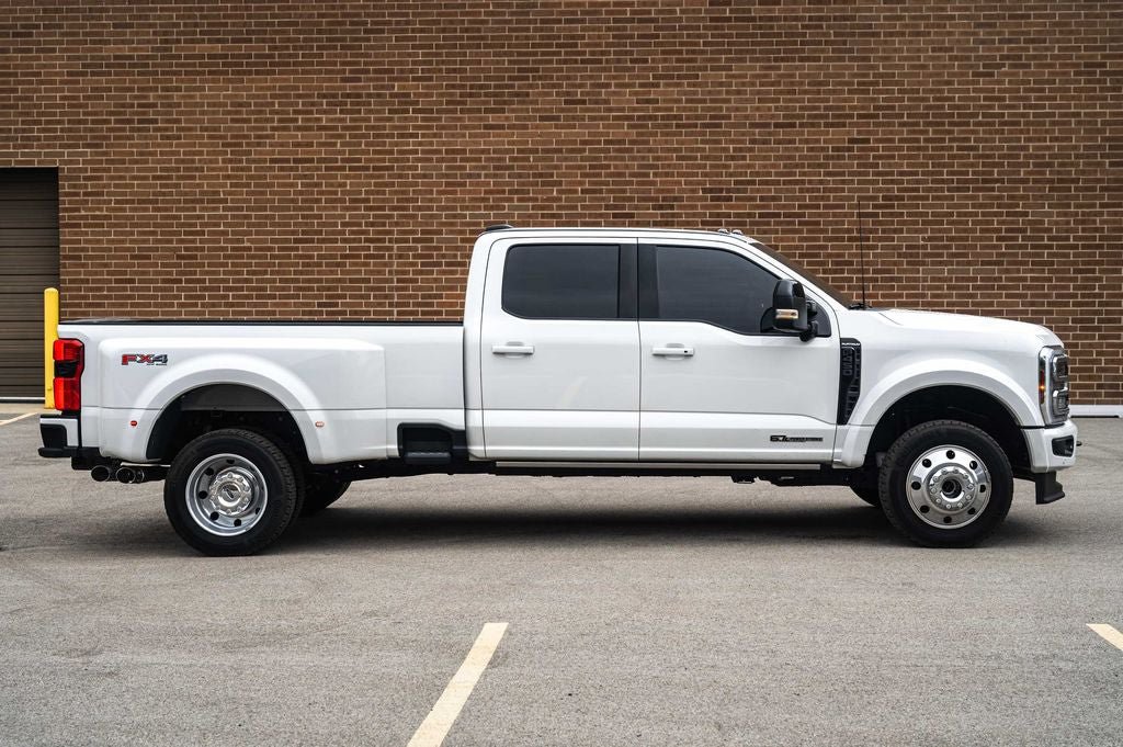 Used 2025 Ford F450 Platinum w/ FX4 Off-Road Package AWD/4WD image 6