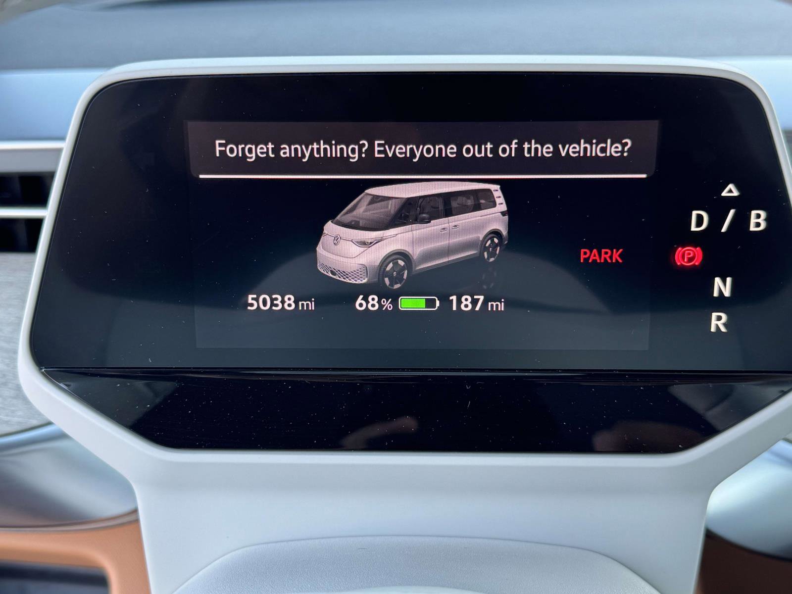 Certified 2025 Volkswagen ID. Buzz 1st Edition image 31